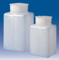 Емкость для общелабораторного применения (бутылка квадратная градуированная), с завинчивающейся крышкой, ПЭНД, 100 мл, LAMAPLAST