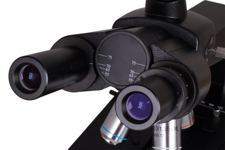 Микроскоп цифровой Levenhuk D870T, тринокулярный