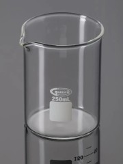 Стакан 500 мл, кварцевый, с носиком, низкий, 83×118 мм, Glassco